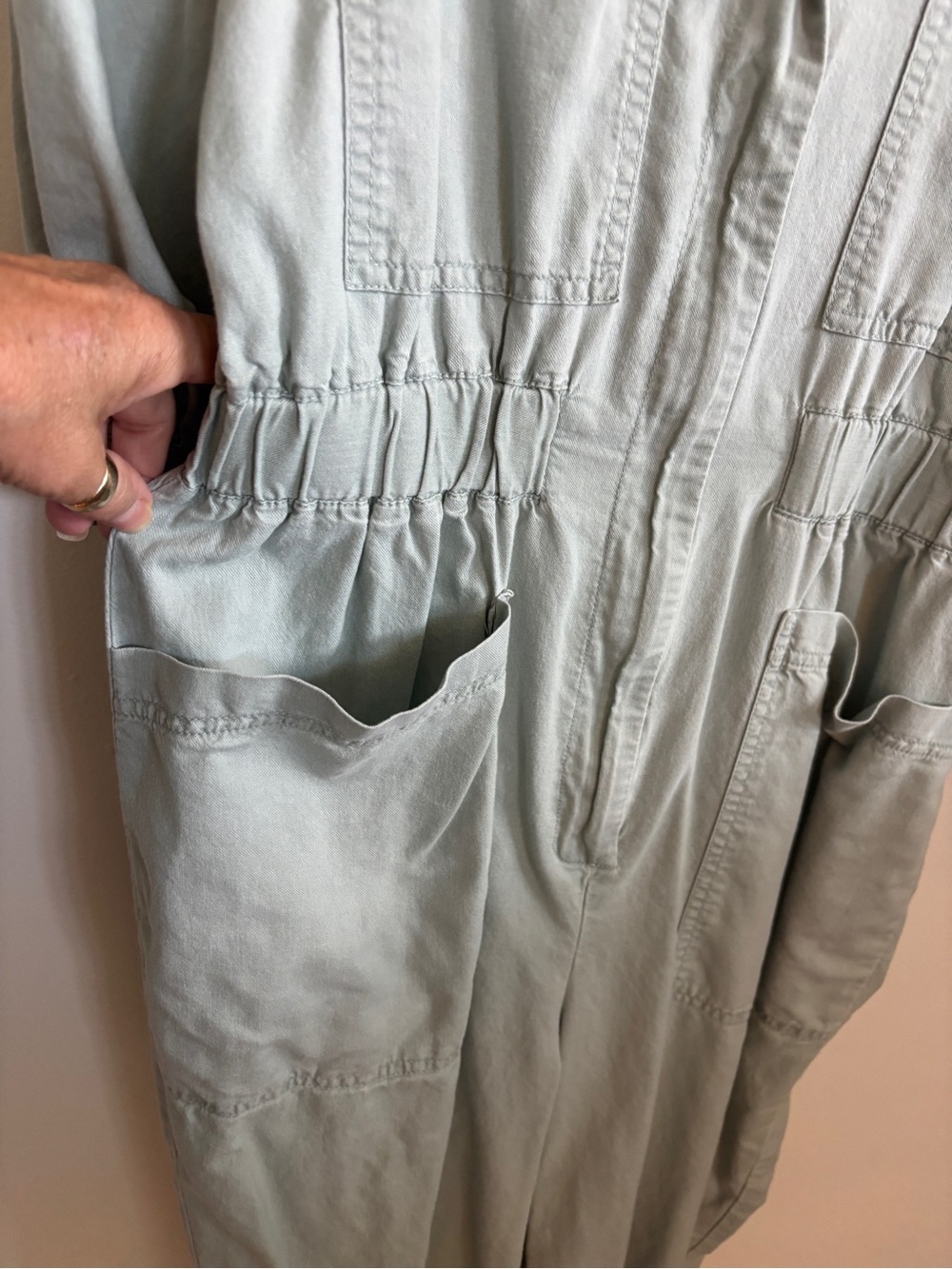 Universal Threads Jumpsuit - Picture 4 of 5